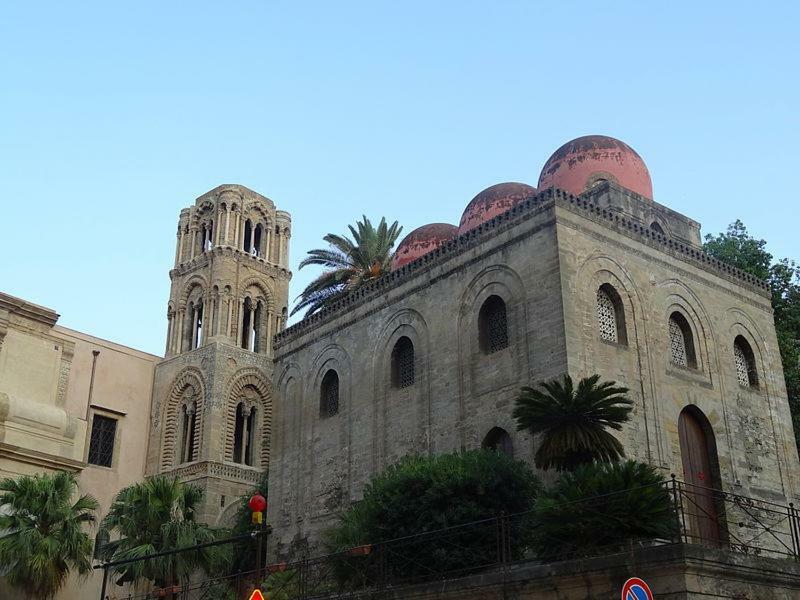 Casa Tea: Nel Cuore Del Centro Storico Palermo Ngoại thất bức ảnh
